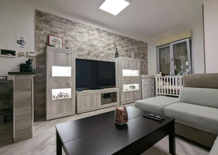 La Casa Di Jo Konukevi Navacchio